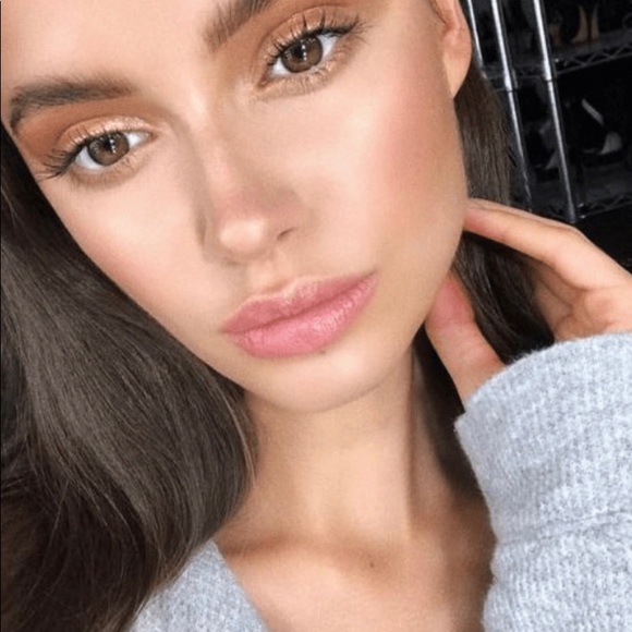 MAC COSMETICS EYESHADOW(cork satin)NIB!! - Picture 7 of 16